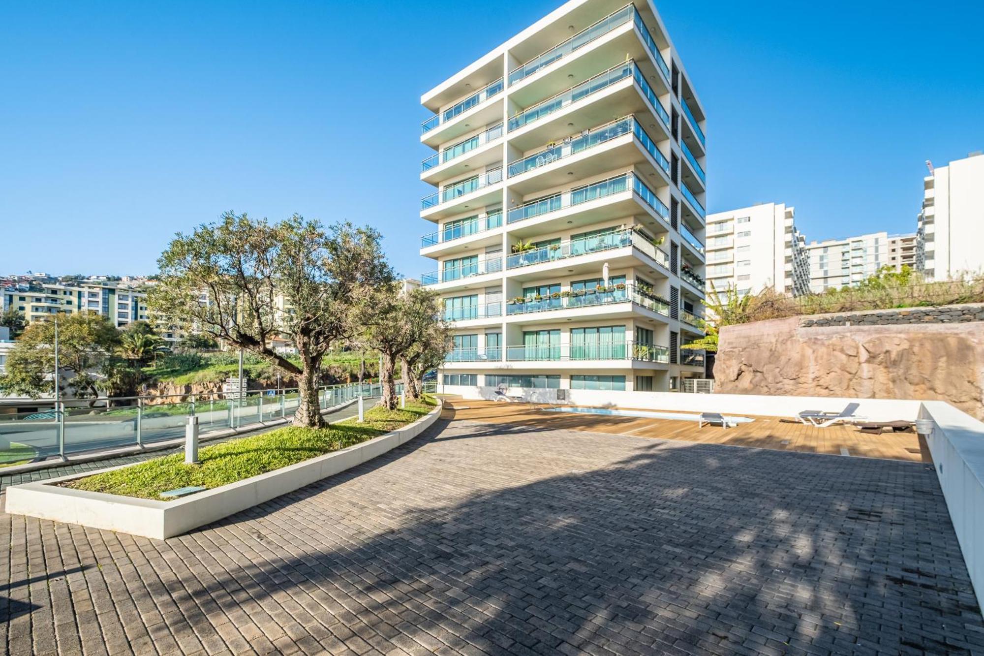 Apartamento Monumental - By Wehost Madeira Funchal  Bagian luar foto
